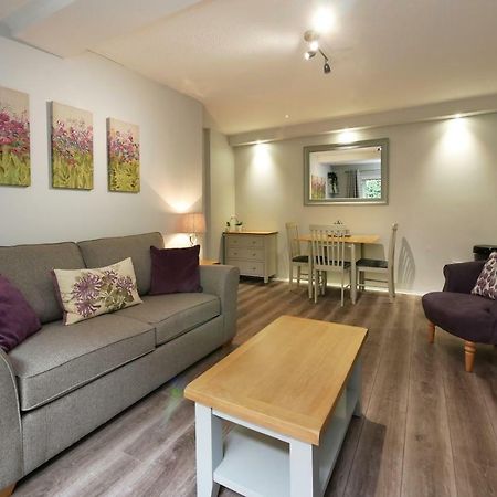 Crewe Short Lets 4 Victoria Court, Crewe公寓 外观 照片