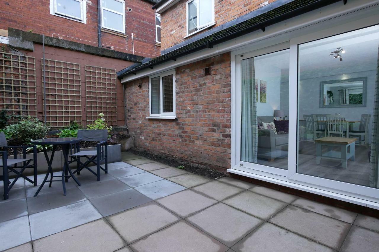 Crewe Short Lets 4 Victoria Court, Crewe公寓 外观 照片
