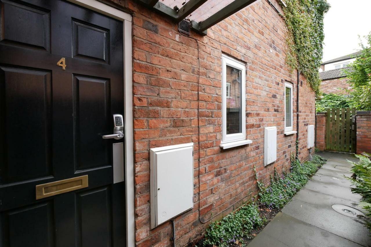 Crewe Short Lets 4 Victoria Court, Crewe公寓 外观 照片